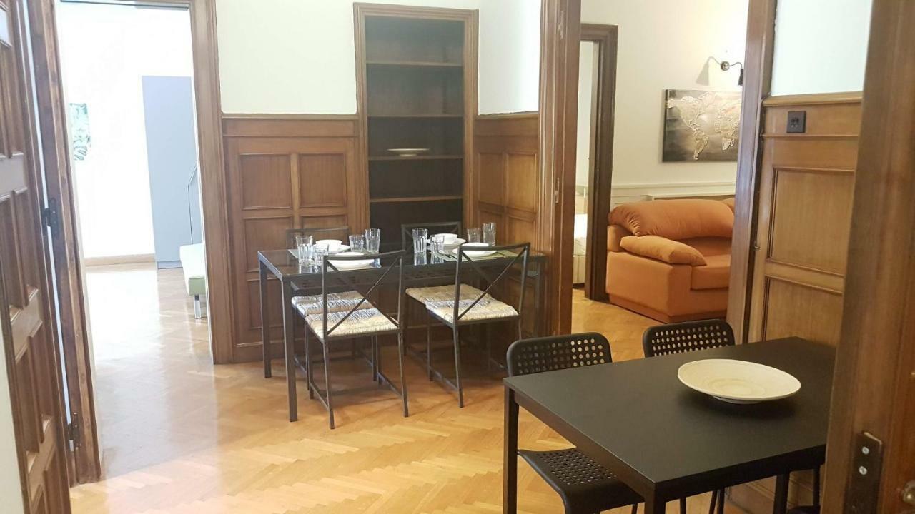Violet Errathens Apartment - Athens Center, 7 Bd, 3 Bath Exterior foto